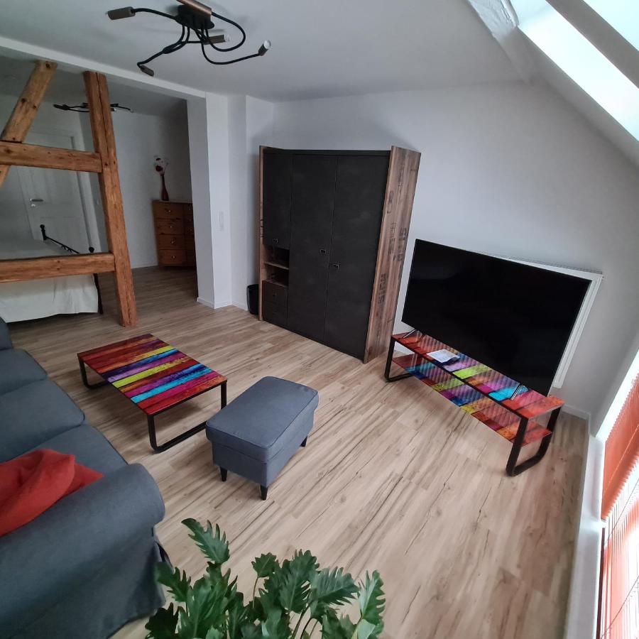 Gaestezimmer Treuen - Bed & Breakfast Exterior foto